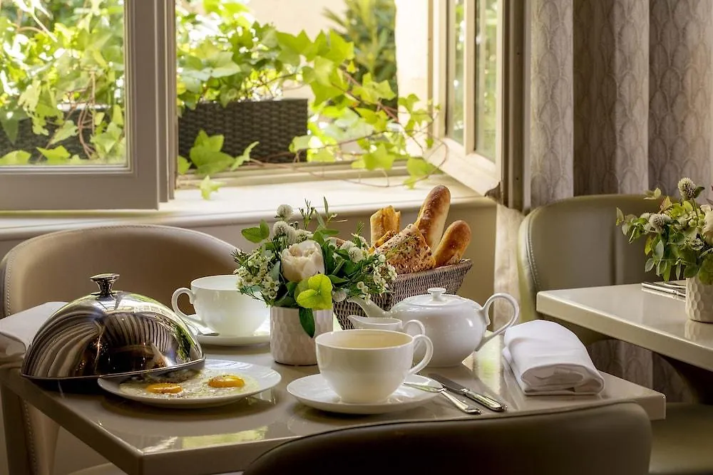 Hotel D'Aubusson Parigi