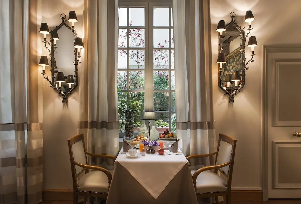 Hotel D'Aubusson Parigi 5*,  Francia