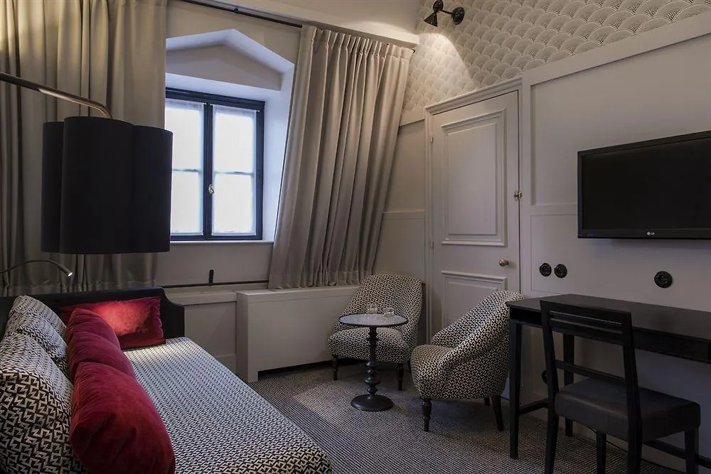 Hotel D'Aubusson Parigi