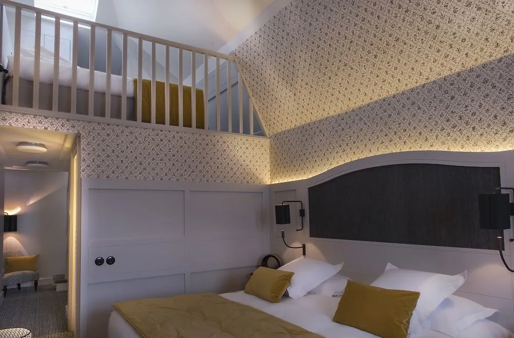 Hotel D'Aubusson Parigi