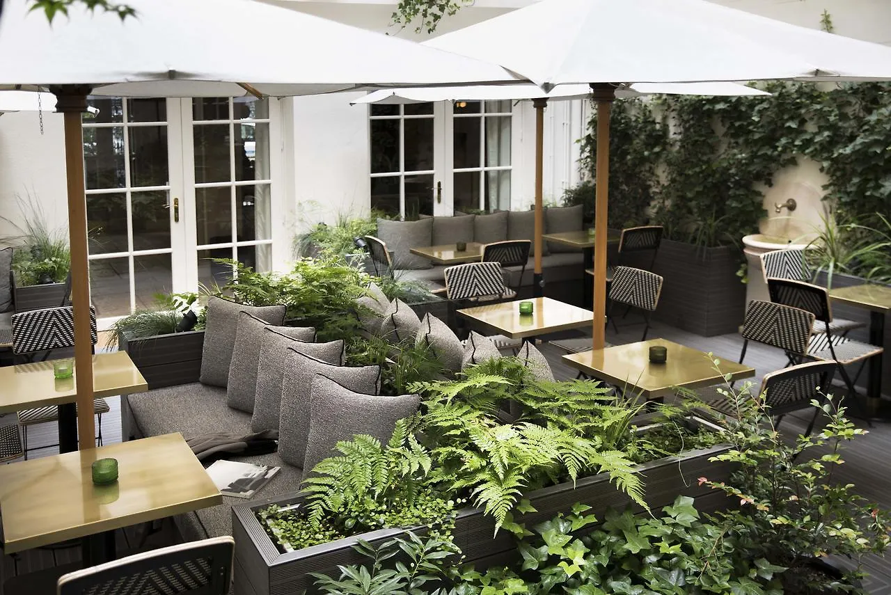 Hotel D'Aubusson Parigi 5*,