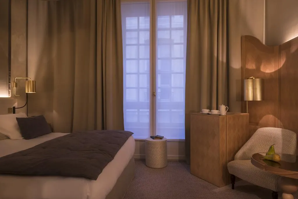 Hotel D'Aubusson Parigi 5*,